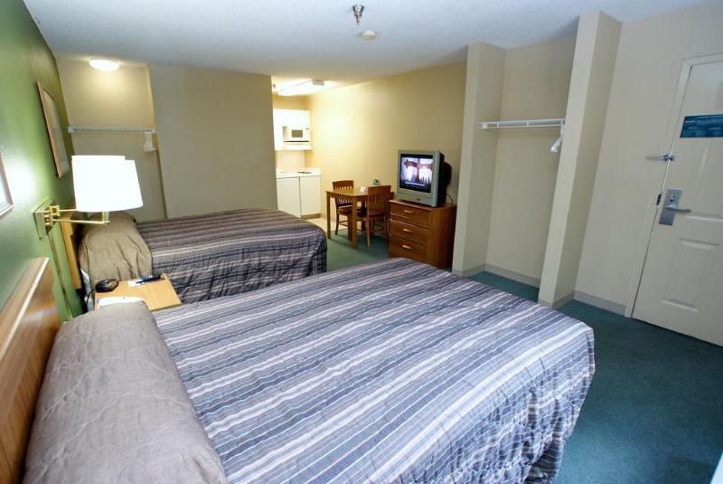 Hometowne Studios By Red Roof Nashville - Airport/Briley Pkwy Eksteriør bilde