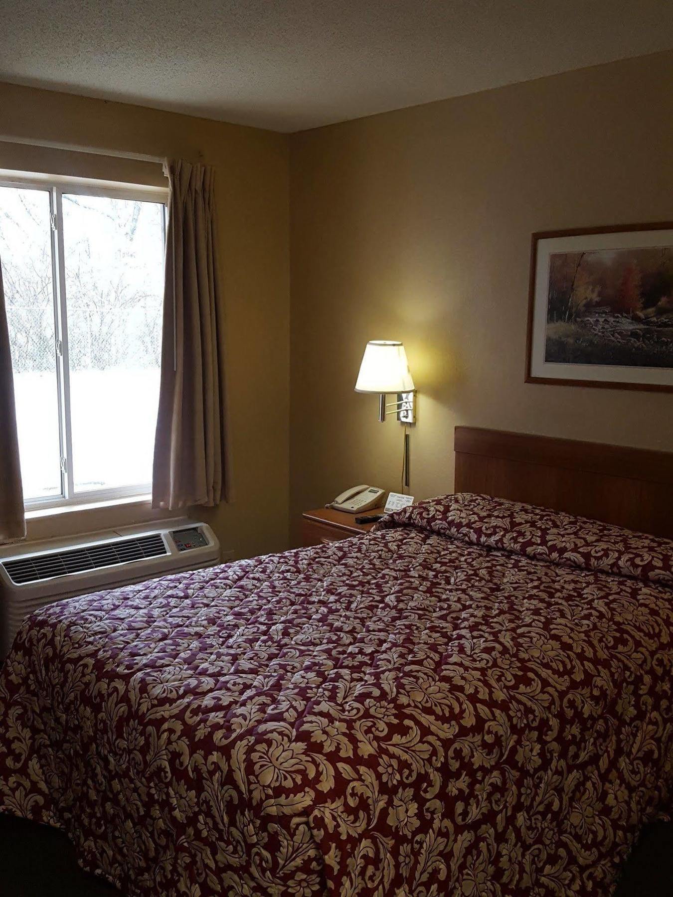 Hometowne Studios By Red Roof Nashville - Airport/Briley Pkwy Eksteriør bilde